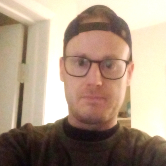 Meet your Posher, Daniel - Picture 1 of 1